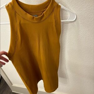 Athleta ribbed mustard tank top!! Size small.